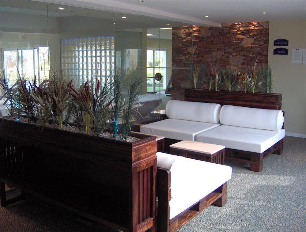 Wyndham Garden Campana Hotel Exterior photo